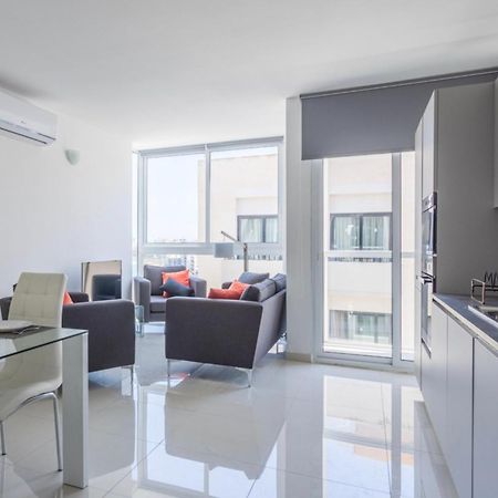 Saint Julian - Lovely Apartment With Terrace - Cityapartmentstay St. Julian's Exterior foto