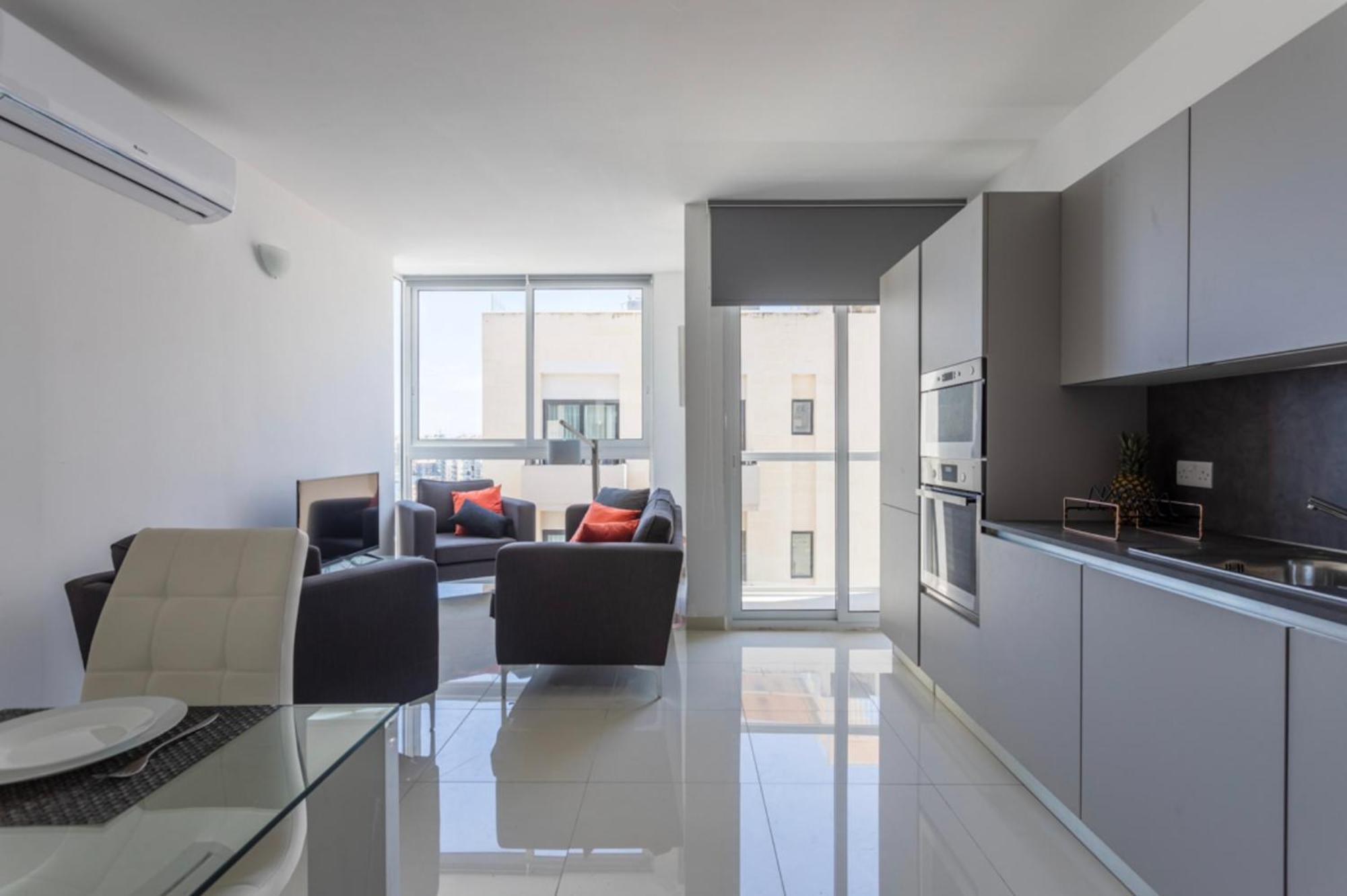 Saint Julian - Lovely Apartment With Terrace - Cityapartmentstay St. Julian's Exterior foto